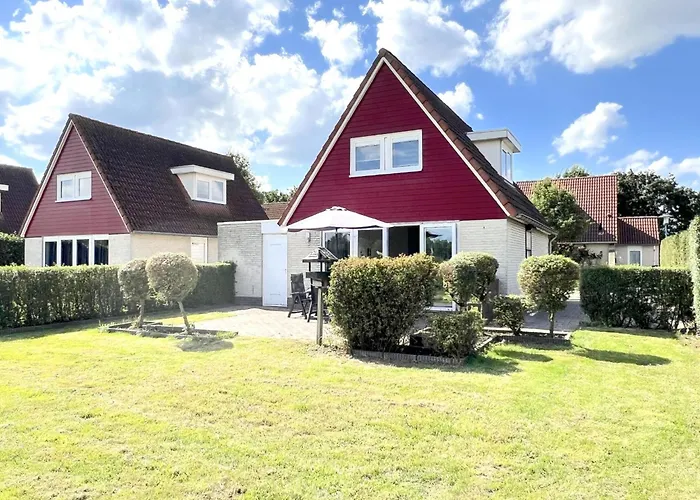 بيت للعطل Aan De Kis